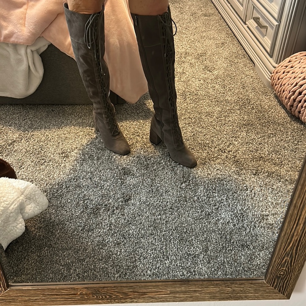 FRANCO SARTO knee high lace up gray suede boots